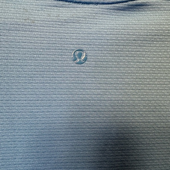 Lululemon Training Tech Short Sleeve Men’s Size Medium/Large Beaming Blue - Picture 5 of 8